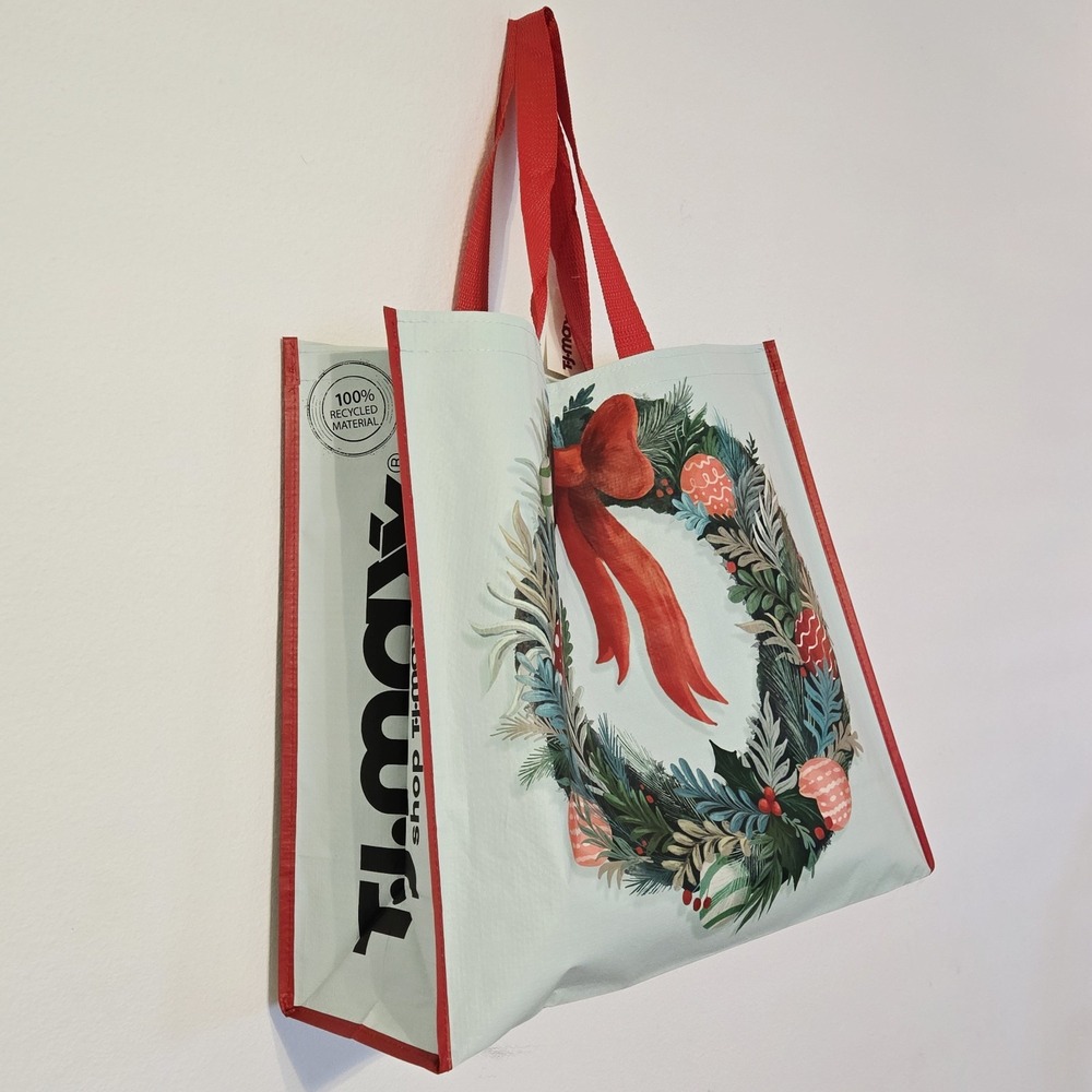 Christmas Wreath Ribbon Bow Greenery Balls Ornaments TJMaxx Tote Bag Gift - Picture 4 of 4